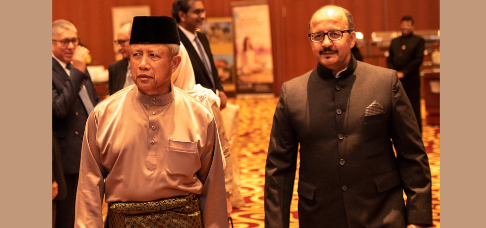  Guest of Honour YB Pehin Dato Hj Halbi, Minister of Defence (II) of Brunei Darussalam at the Reception organized by the High Commission on 26.1.2021 on the occasion of the 72nd Republic Day of India